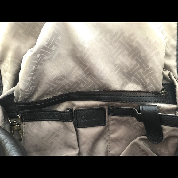 ⚡️Cole Haan shoulder handbag; women’s purse. - Picture 7 of 7